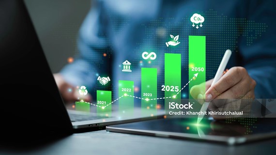checking-sustainability-metrics.jpg (145 KB)