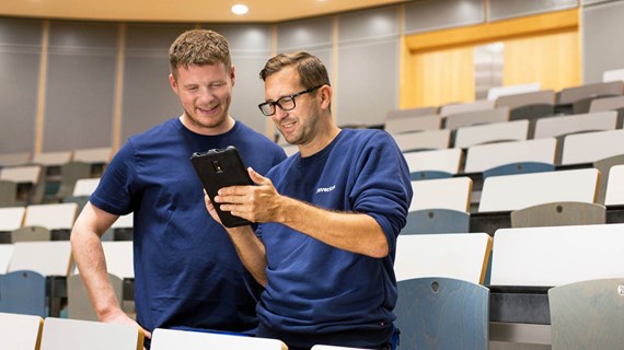 employees-planning.jpg (149.4 KB)